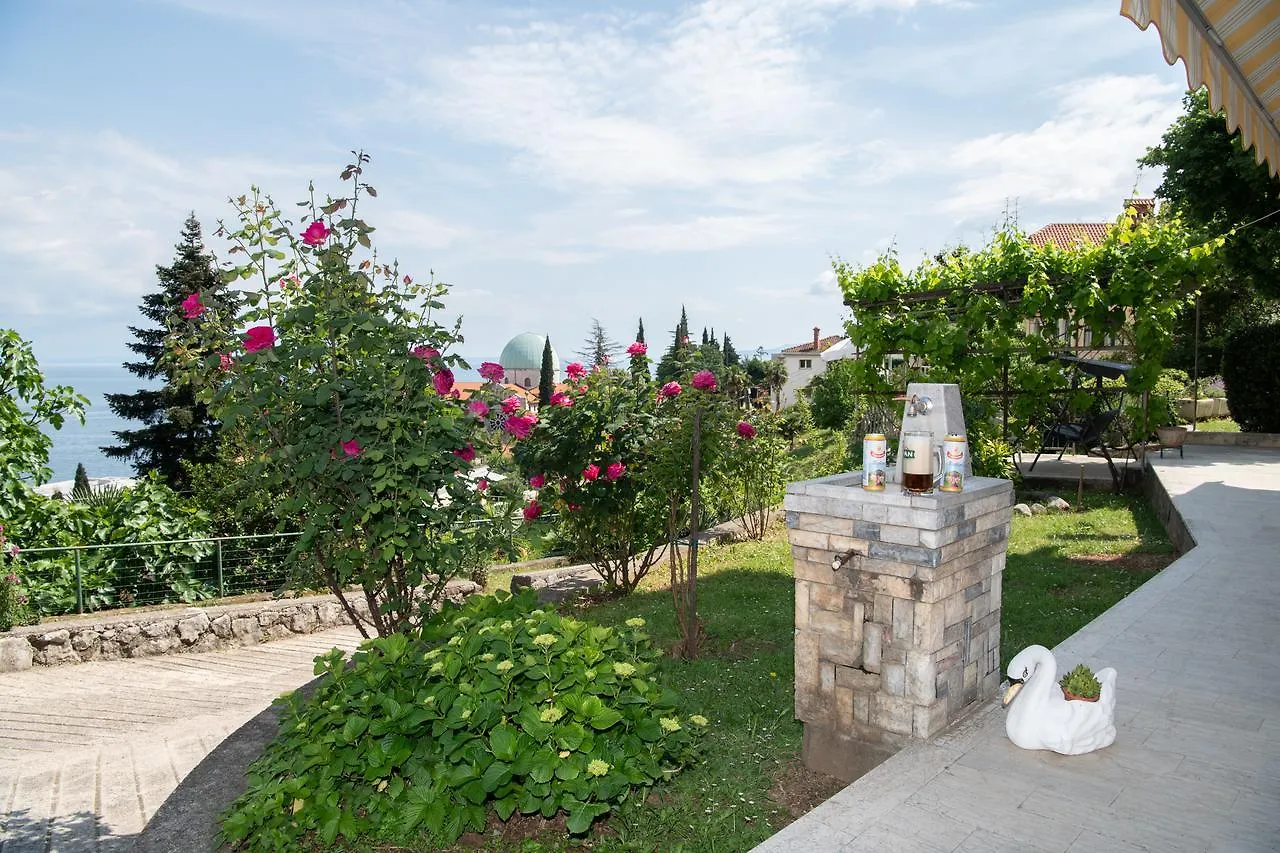 Apartment Rumac Opatija